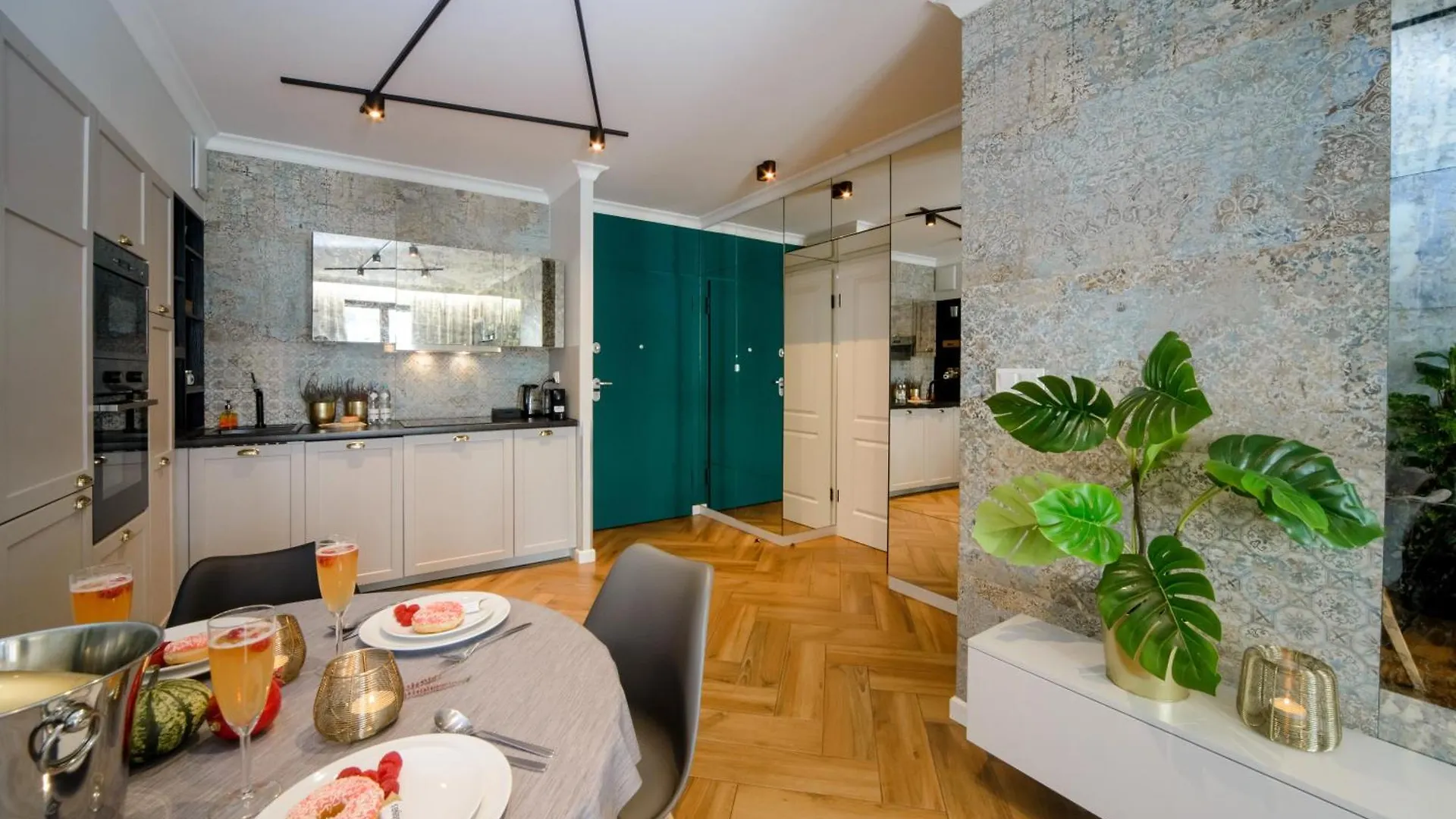 Apartment Maya'S Flats & Resorts 34 - Chmielna 73 Gdansk